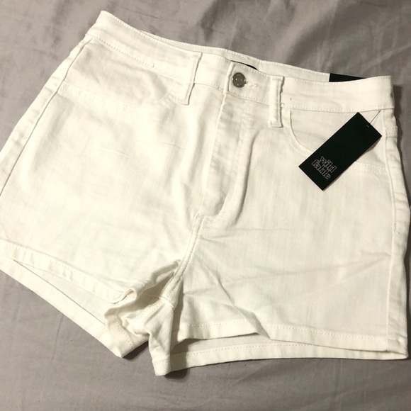 wild fable Pants - ✨BOGO 50% off✨ White high rise shorts